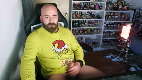 Snapshot of vikingc0ck_ chatting on November 18, 2025, 11:37 pm vikingc0ck_ online show from November 18, 2025, 11:37 pm