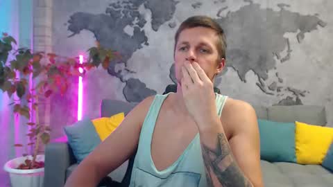 vikingchrisss online show from November 19, 2025, 9:53 am