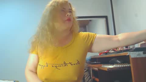 VIKKKTORIAAA online show from March 12, 2025, 8:51 am