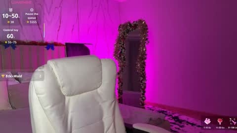 Vikky online show from December 23, 2025, 1:14 am