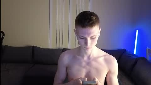 Max online show from March 1, 2026, 4:20 pm