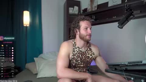 Snapshot of viktor_secret chatting on October 2, 2025, 5:36 am fansly  VITEKsecret online show from October 2, 2025, 5:36 am