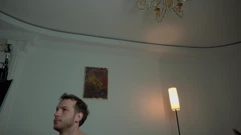 Snapshot of viktor_secret chatting on May 17, 2026, 5:27 am fansly VITEKsecret online show from May 17, 2026, 5:27 am
