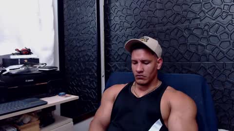 Viktor Herrera online show from February 27, 2025, 5:15 pm