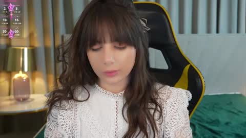 Alisa online show from December 4, 2024, 10:24 am