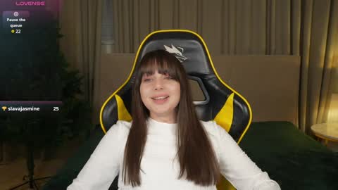 Alisa online show from December 14, 2024, 11:01 pm