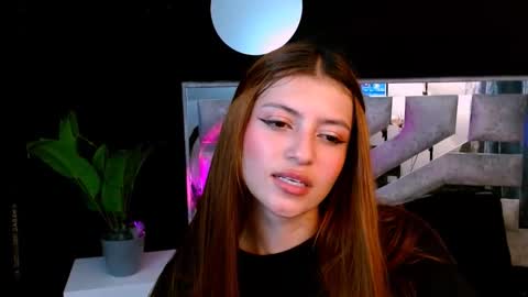 viky_evanss online show from October 23, 2025, 7:12 pm