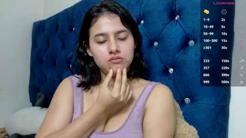 Snapshot of vikysexy28 chatting on February 14, 2026, 3:25 am vikysexy28 online show from February 14, 2026, 3:25 am