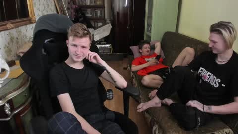 Dimoooooon online show from January 26, 2025, 9:51 pm