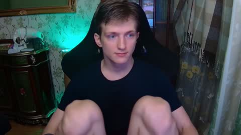 Dimoooooon online show from February 3, 2025, 10:00 pm