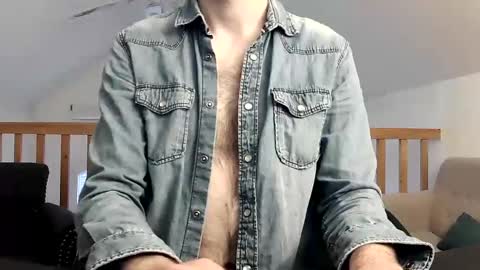 Snapshot of vince_du_80 chatting on December 17, 2024, 3:28 pm Vince online show from December 17, 2024, 3:28 pm