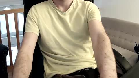 Snapshot of vince_du_80 chatting on February 7, 2025, 9:16 am Vince online show from February 7, 2025, 9:16 am