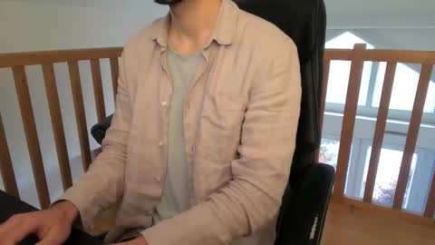 Snapshot of vince_du_80 chatting on October 24, 2025, 3:41 pm Vince online show from October 24, 2025, 3:41 pm