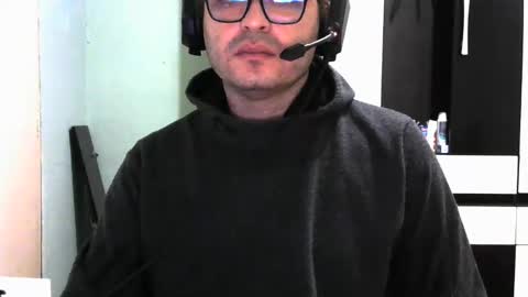 vincent_heart653 online show from January 16, 2026, 4:27 am