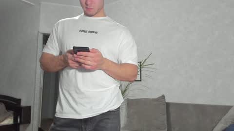 Vincent.  uncut 18cm online show from January 6, 2025, 3:19 pm