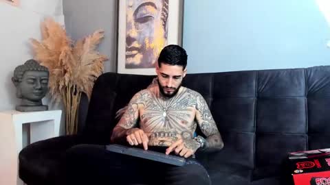 Vincent Sartori online show from October 31, 2025, 5:14 pm