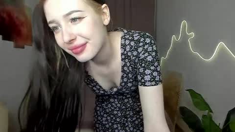 Vinessa online show from April 2, 2026, 7:22 pm