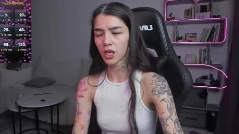 vinkitinkii online show from February 27, 2025, 7:12 am