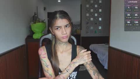 vinkitinkii online show from March 7, 2026, 5:37 am