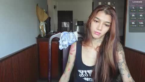 vinkitinkii online show from March 26, 2026, 5:13 am