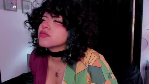 Vin  online show from April 7, 2026, 10:31 pm