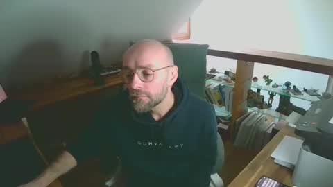 vins online show from February 26, 2025, 2:57 pm