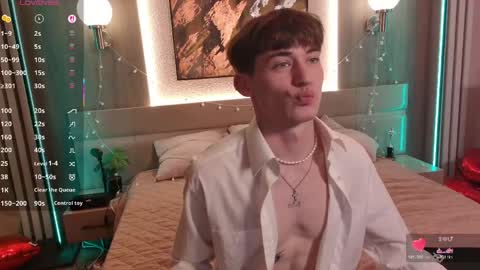 Vinsant online show from April 12, 2026, 8:08 am