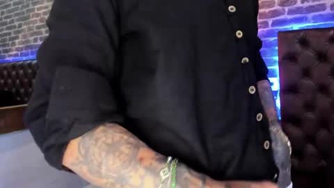 ---Vinzen--- online show from February 19, 2026, 5:03 am