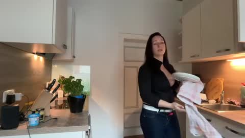 Snapshot of viola_beck chatting on March 14, 2026, 9:26 am Vio online show from March 14, 2026, 9:26 am