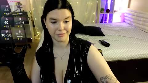 Viola Bunny online show from September 10, 2025, 4:18 pm