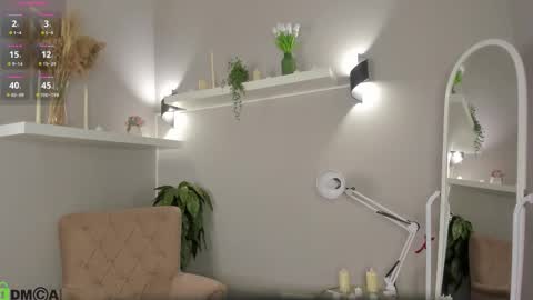 Viola online show from March 30, 2026, 1:17 am