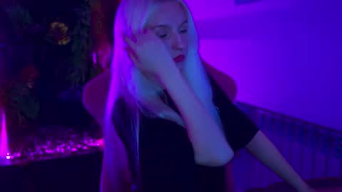 violamore online show from June 9, 2026, 7:14 pm