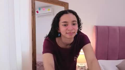 violet__15 online show from March 20, 2026, 12:10 pm