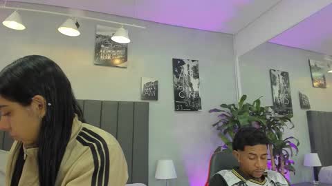 Snapshot of violet_and_myers chatting on October 26, 2025, 1:39 pm Violet and Myers online show from October 26, 2025, 1:39 pm