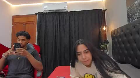 Snapshot of violet_and_myers chatting on November 22, 2025, 11:31 am Violet and Myers online show from November 22, 2025, 11:31 am