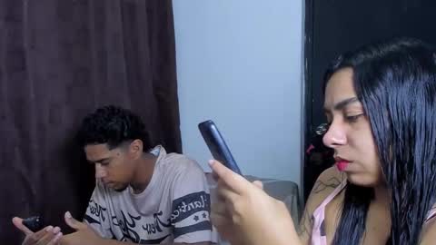 Snapshot of violet_and_myers chatting on December 17, 2025, 2:23 pm Violet and Myers online show from December 17, 2025, 2:23 pm