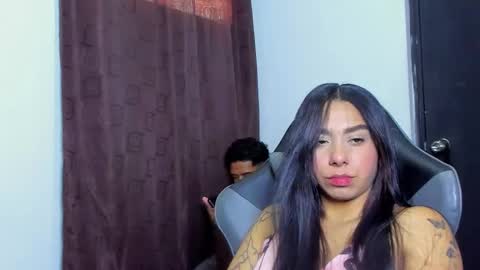 Snapshot of violet_and_myers chatting on January 6, 2026, 7:28 pm Violet and Myers online show from January 6, 2026, 7:28 pm