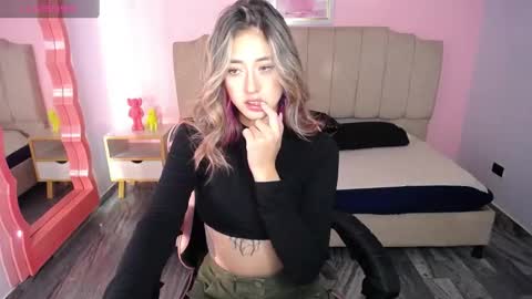 violet online show from December 9, 2024, 4:37 pm