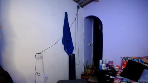 violet_hyuga online show from October 18, 2025, 2:03 am