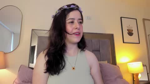 Violet Nova online show from January 15, 2026, 12:43 pm