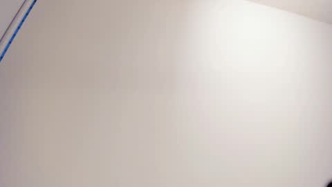 Violet Nova online show from February 4, 2026, 11:27 am