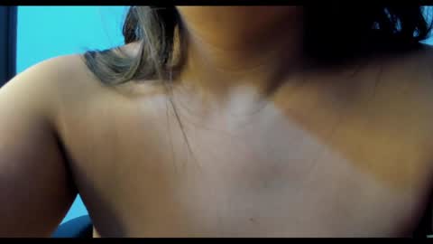 Snapshot of violet_sg chatting on June 4, 2026, 3:29 pm violet online show from June 4, 2026, 3:29 pm