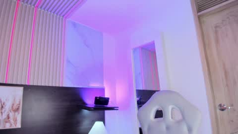 Violeta online show from February 5, 2025, 6:59 pm