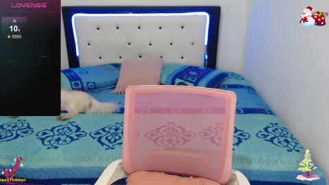 Violeta online show from December 17, 2024, 2:01 am