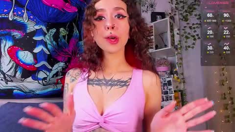 Snapshot of violet_walker7 chatting on February 9, 2026, 5:00 am Violet online show from February 9, 2026, 5:00 am