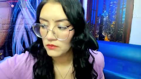 Snapshot of violeta_diazz chatting on March 7, 2025, 8:22 pm     online show from March 7, 2025, 8:22 pm