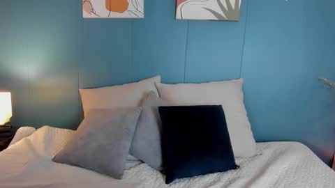 violeta fowler online show from October 2, 2025, 3:13 am