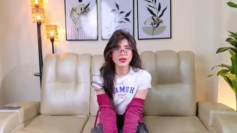 Violeta online show from October 10, 2025, 7:46 pm