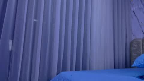 violeta london online show from June 17, 2026, 2:58 am