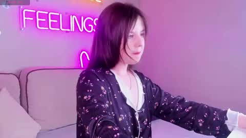 Violeta online show from June 11, 2026, 2:53 am